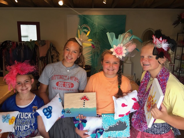 girls showing creations campKenzie